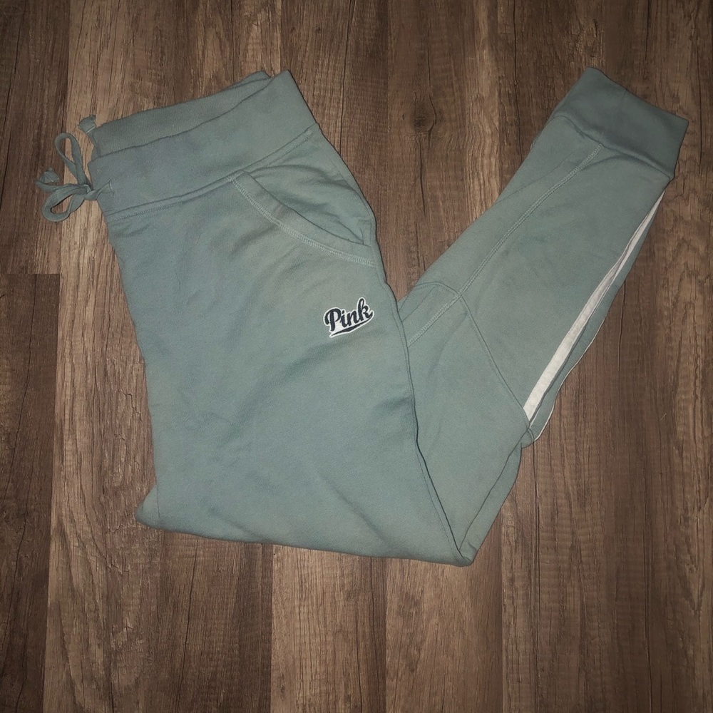 VS PINK SWEATPANTS